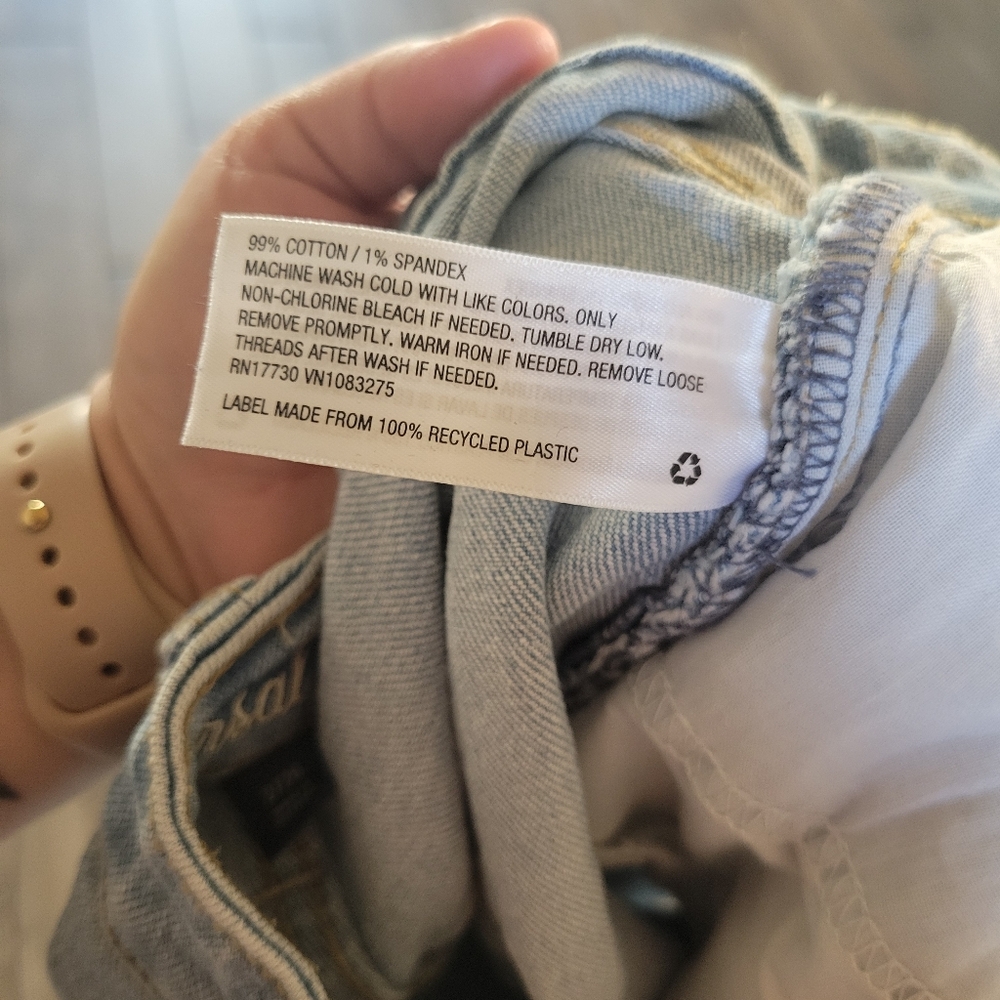 Universal Thread Denim Shorts - Picture 5 of 5